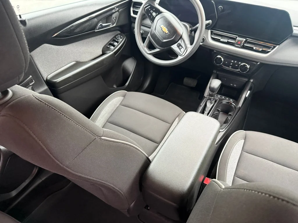 Used 2024 Black Chevrolet LT image 19