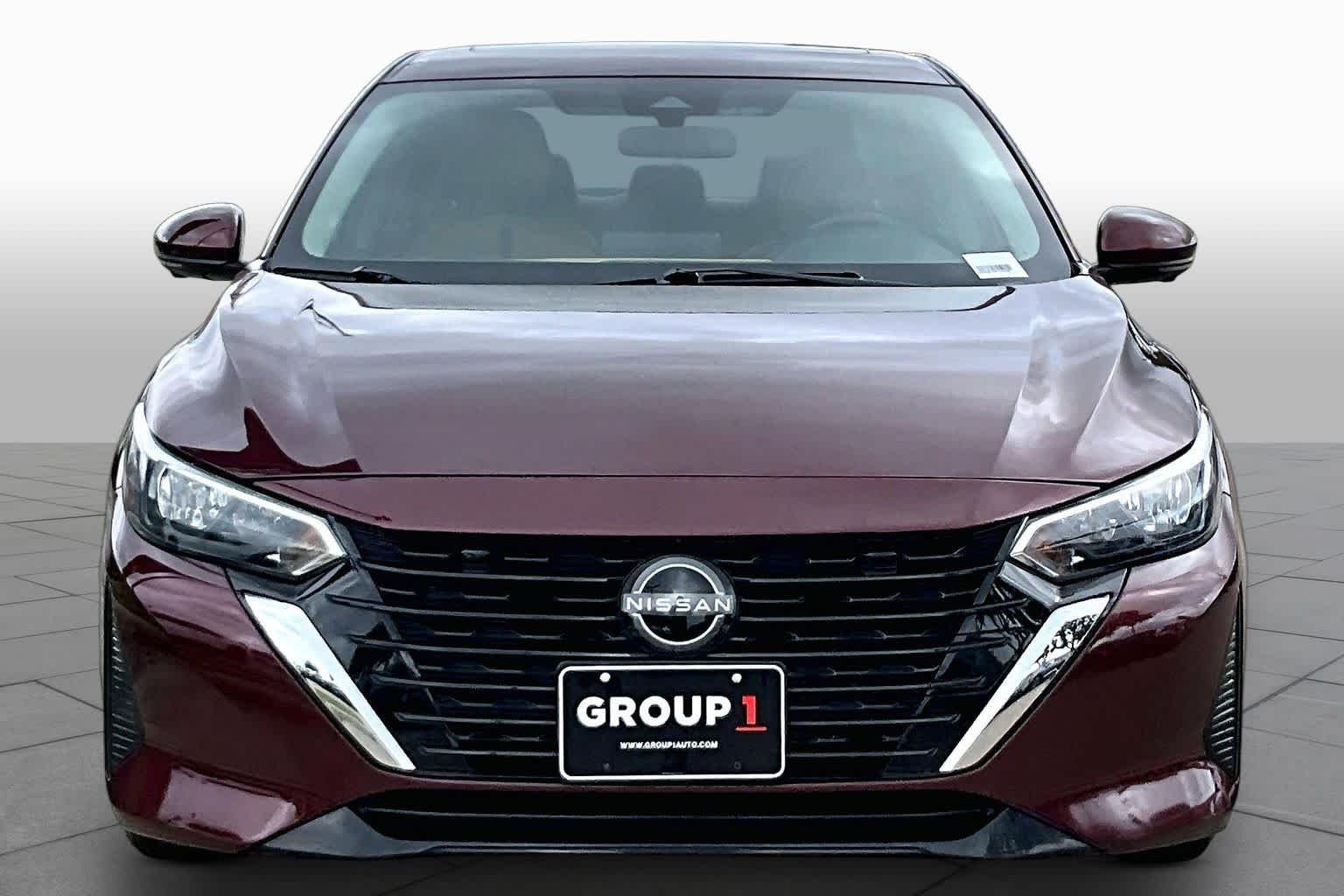 Used 2024 Rosewood Metallic Nissan SV image 4