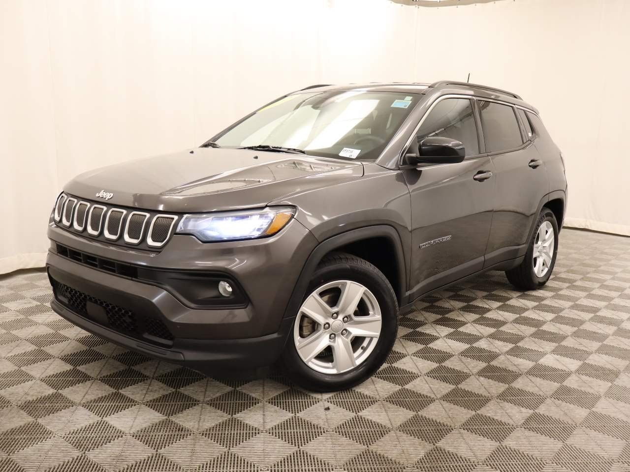 2022 Jeep Compass Latitude's photo