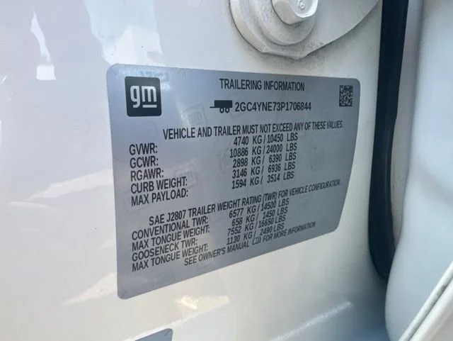 Used 2023 Summit White Chevrolet LT image 24