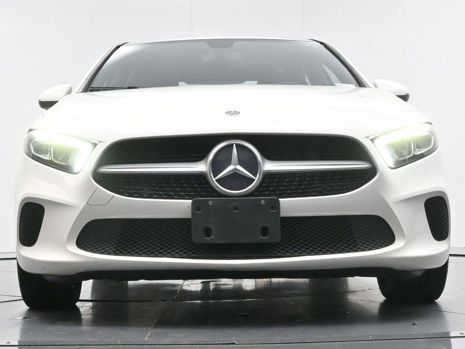 Used 2019 Night Black Mercedes-Benz A 220 image 41