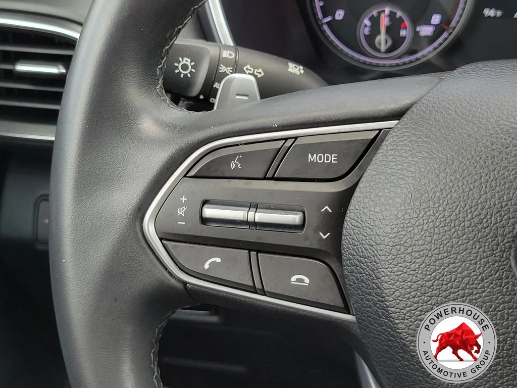 Used 2023 White Hyundai SEL image 30
