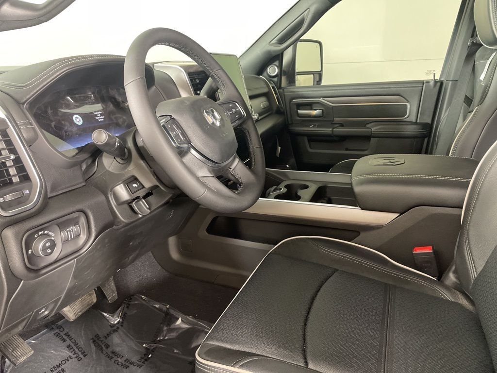 New 2026 Silver-Zynith Exterior Paint RAM Laramie image 21