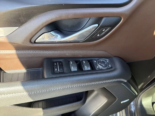 Used 2021  GMC Denali image 16