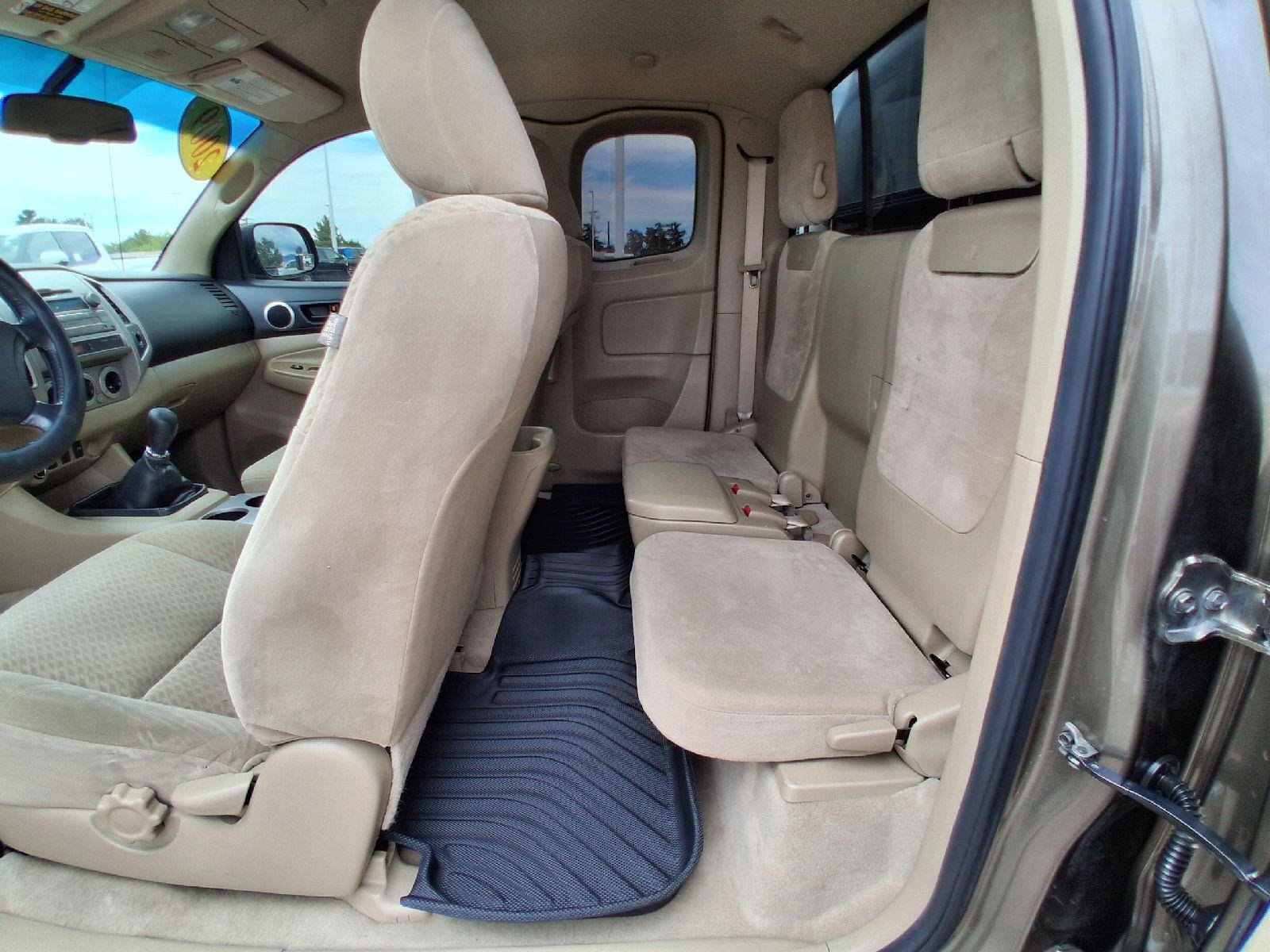 Used 2009 Pyrite Mica Toyota PreRunner image 21