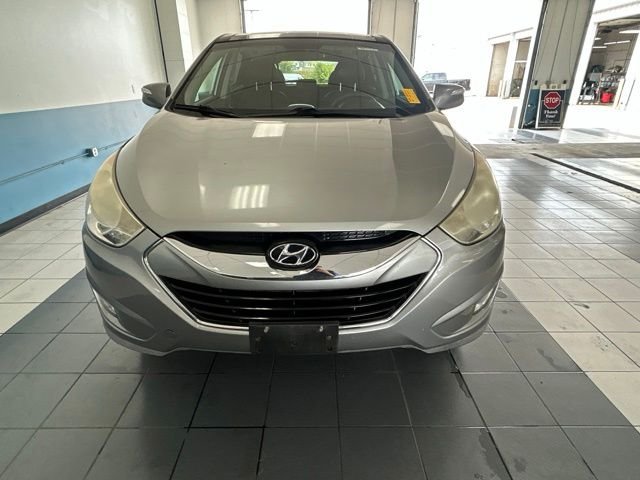 Used 2013 Graphite Gray Hyundai Limited image 2