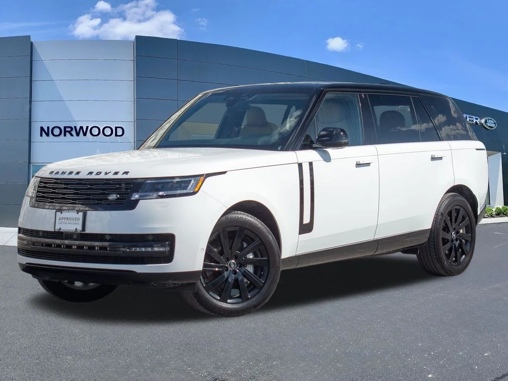 2025 Land Rover Range Rover 3.0 SE LWB 7's photo