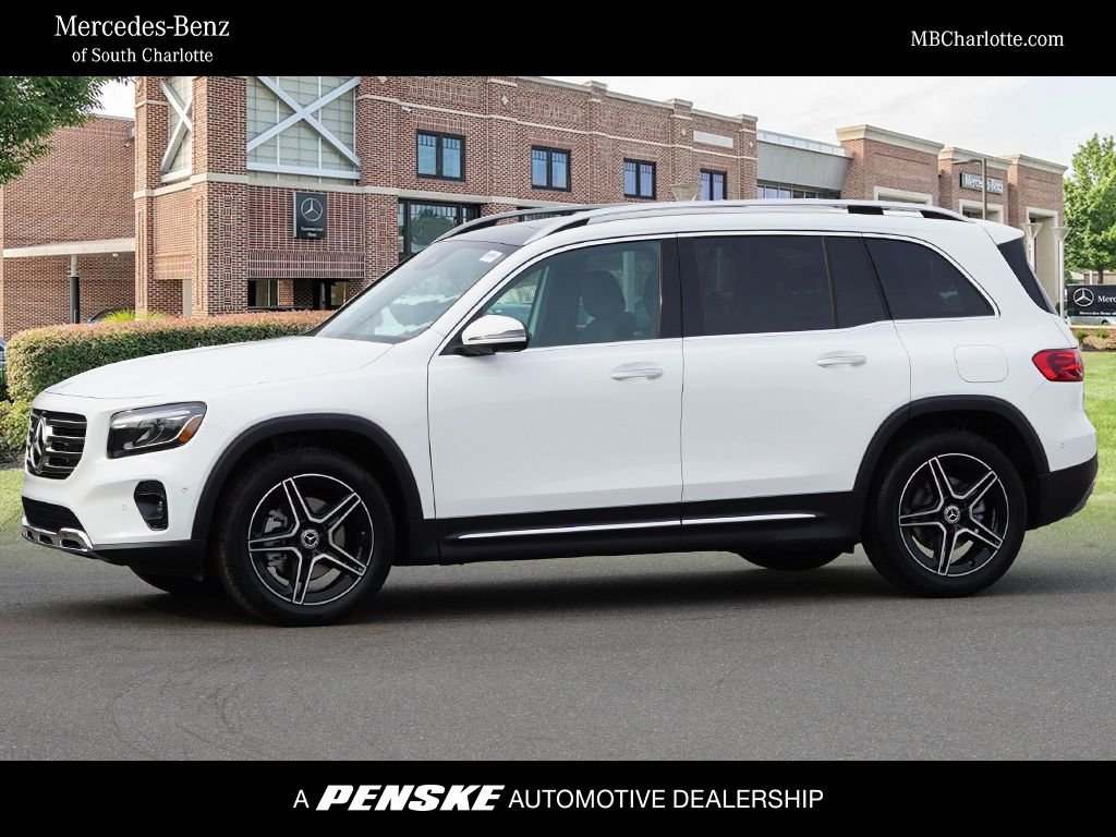 Used 2026 Polar White Mercedes-Benz GLB 250 image 1