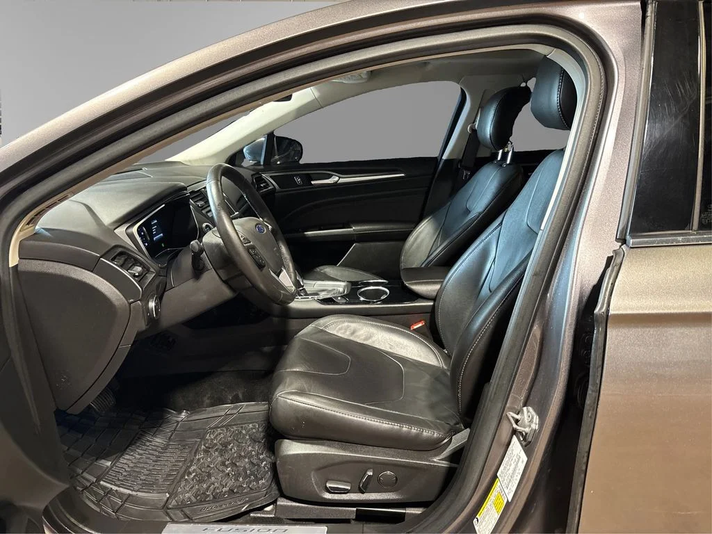 Used 2013 Sterling Gray Ford Titanium image 9