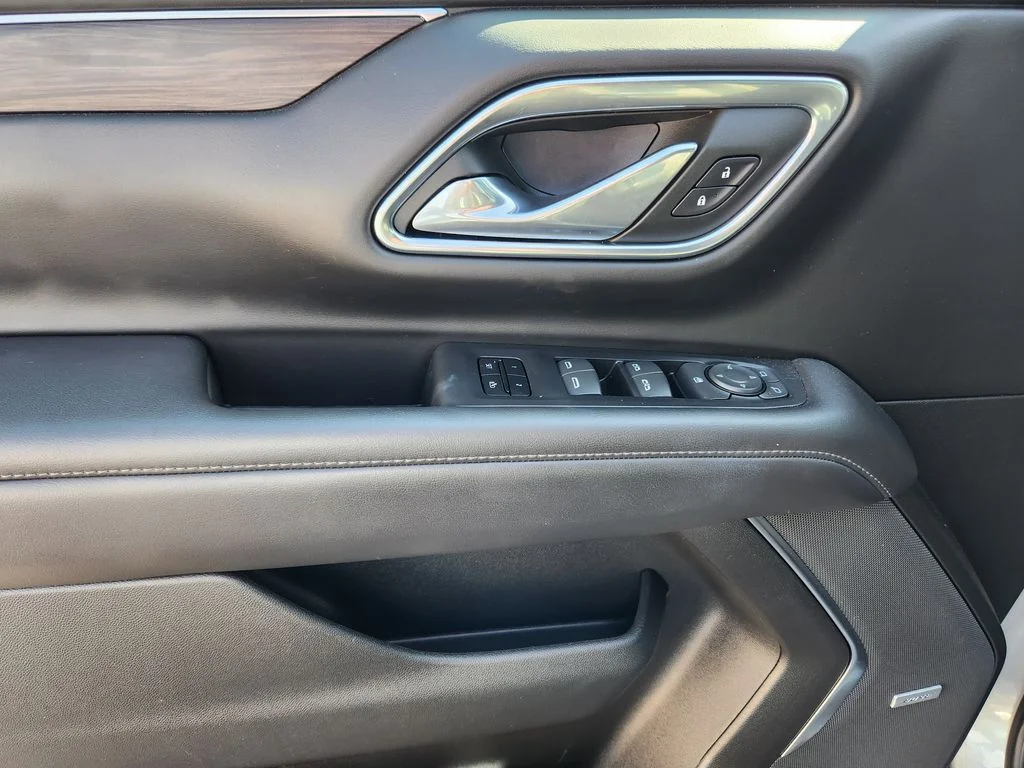 Used 2023 Sterling Gray Metallic Chevrolet LT image 11