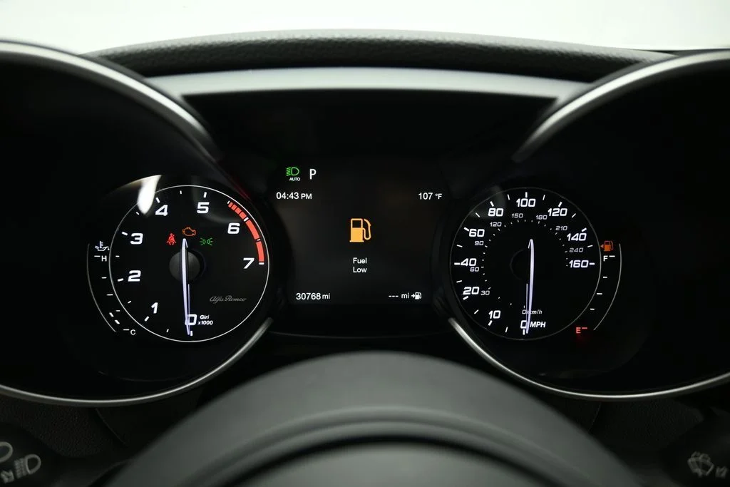 Used 2022 White Alfa Romeo Ti image 11