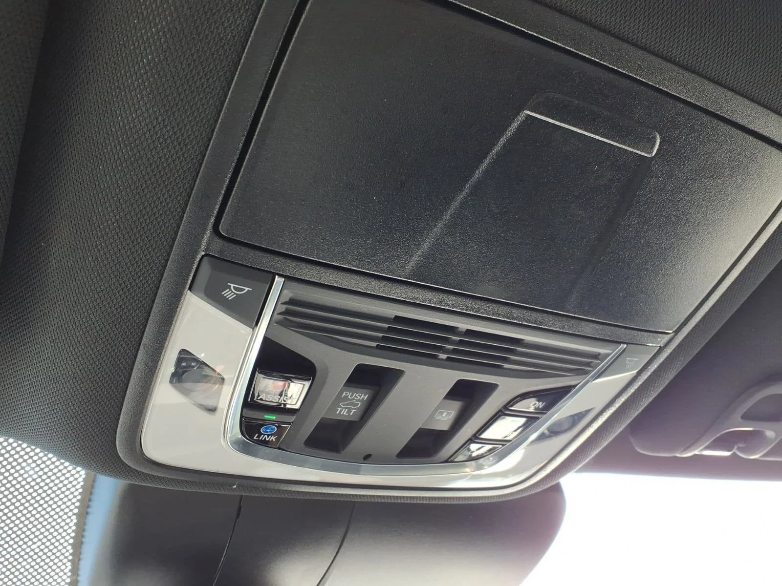 Used 2021 Silver Acura w/A-Spec Package image 26
