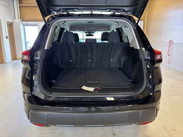 Used 2025 Black Nissan S image 22