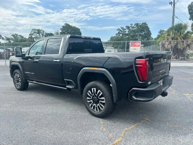 Used 2024 Black GMC Denali Ultimate image 3