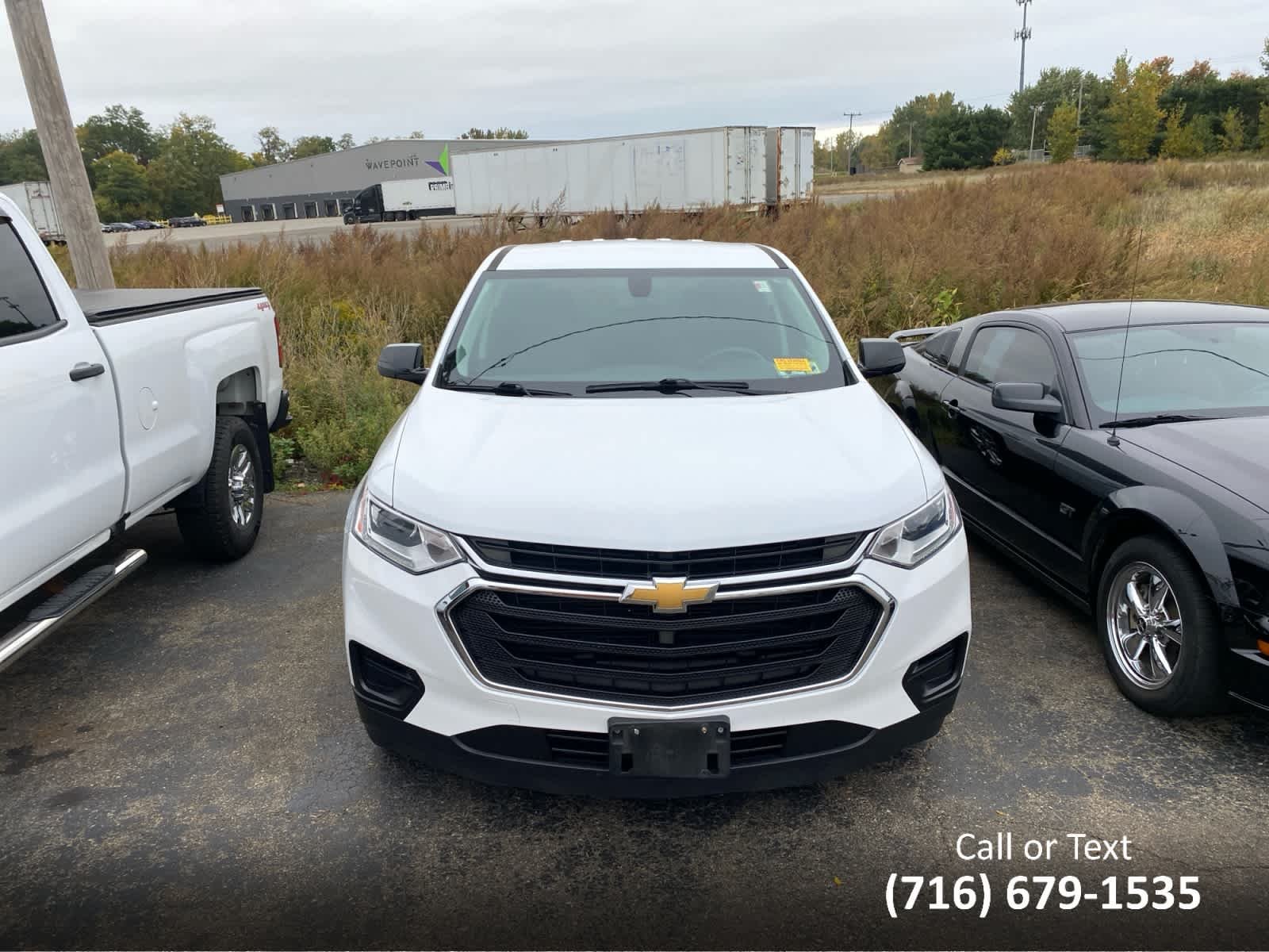 Used 2019 Summit White Chevrolet LS image 2
