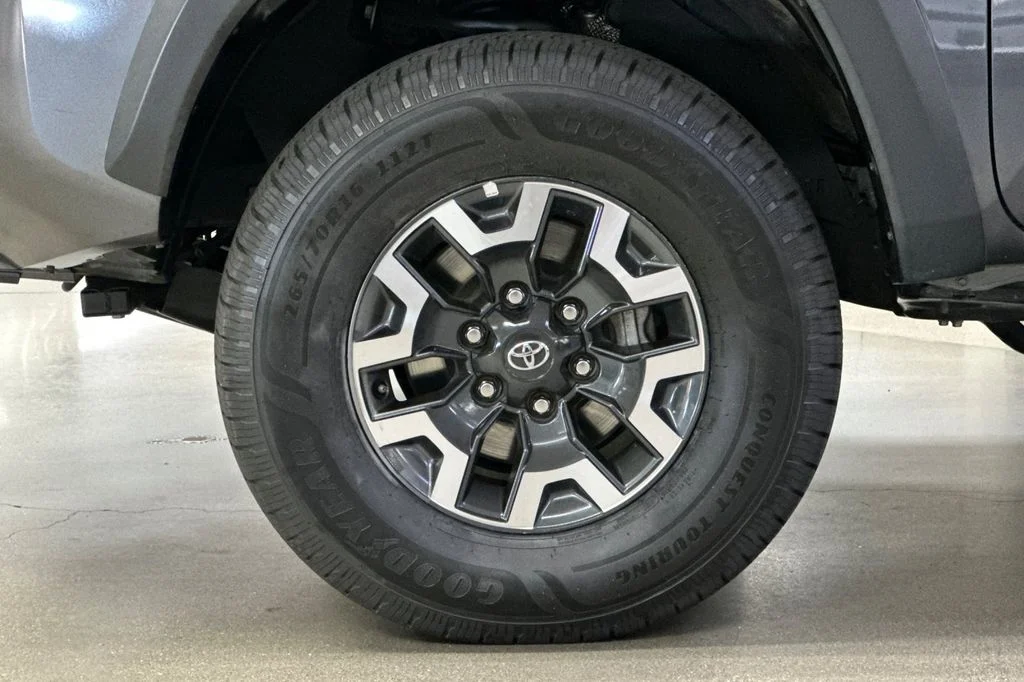 2023 Toyota Tacoma SR - Photo 24