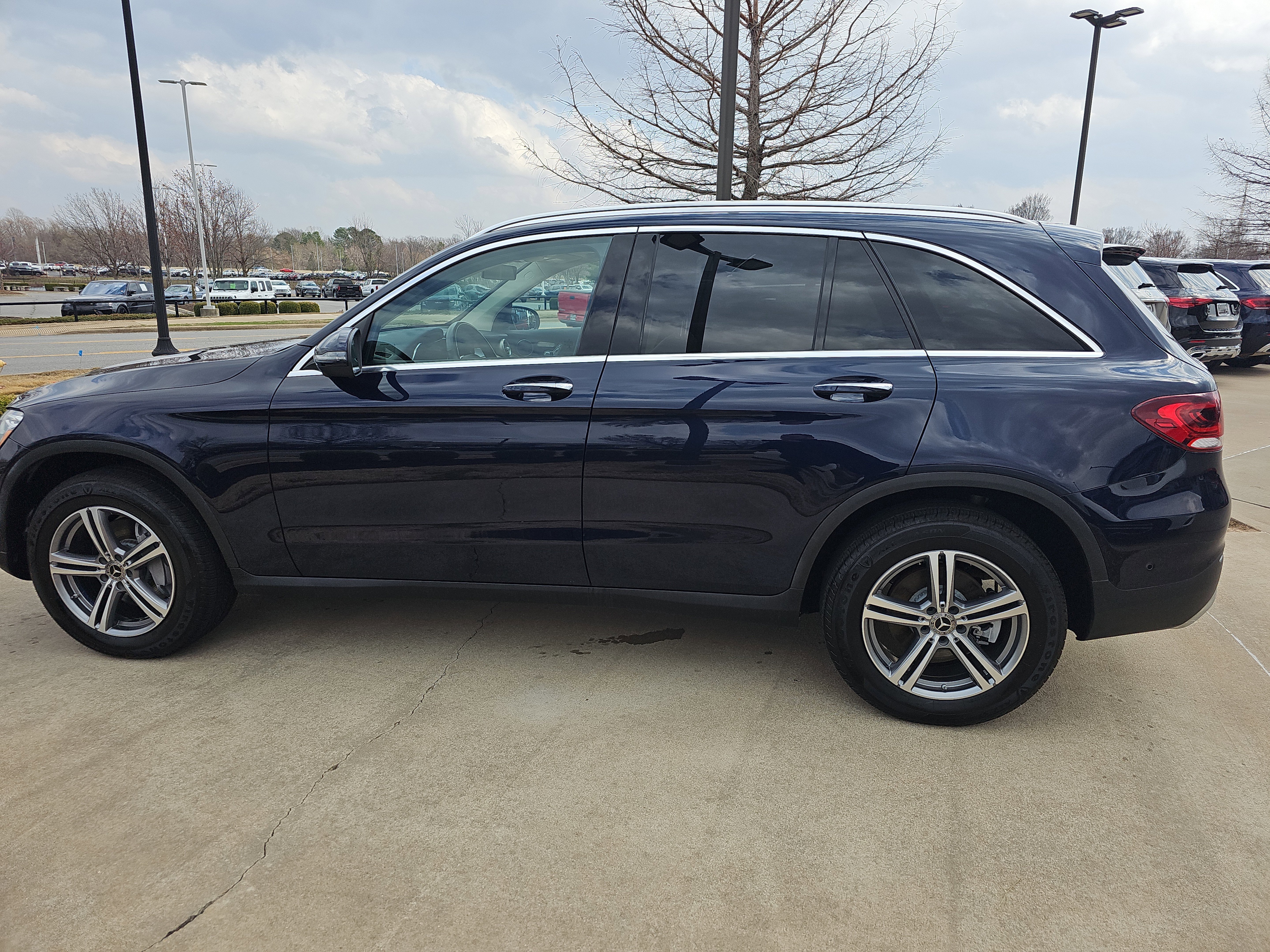 2021 Mercedes-Benz GLC GLC300 - Photo 7