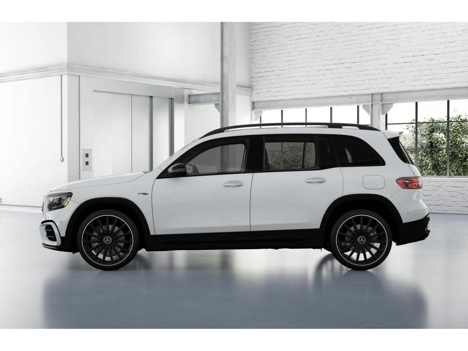 2026 Mercedes-Benz GLB AMG GLB 35 - Photo 33