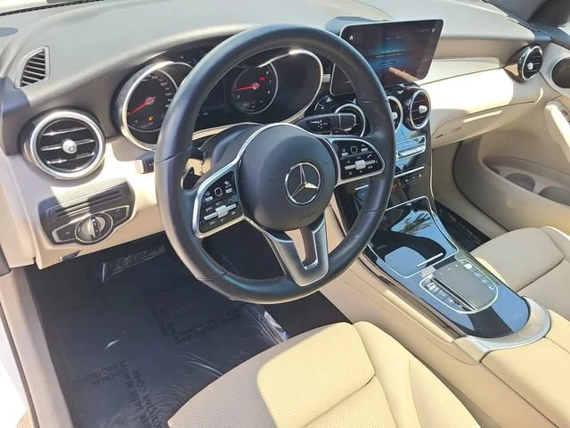 Used 2023 White Mercedes-Benz GLC 300 image 20