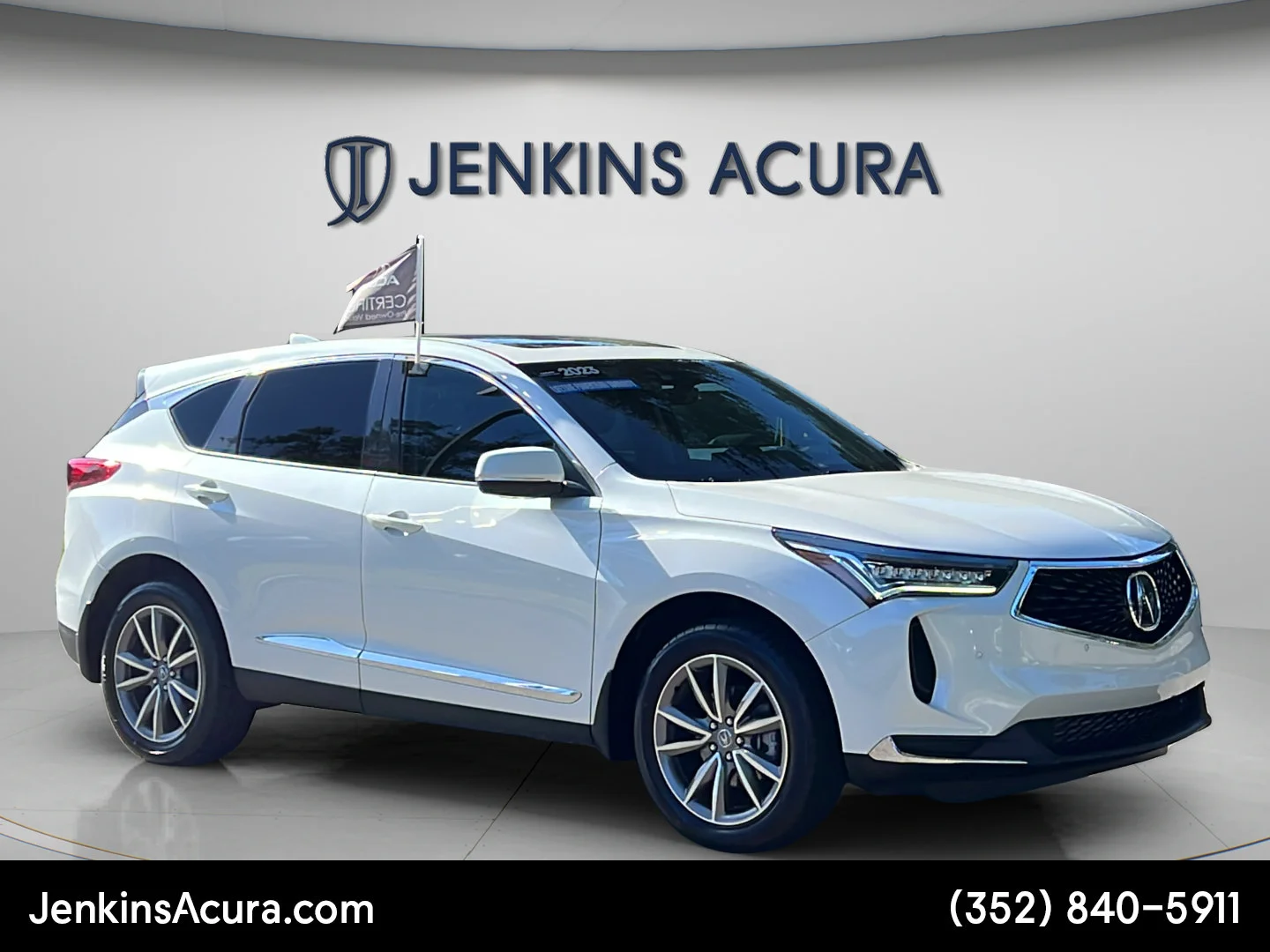 Used 2023 Platinum White Pearl Acura w/Technology Package image 9
