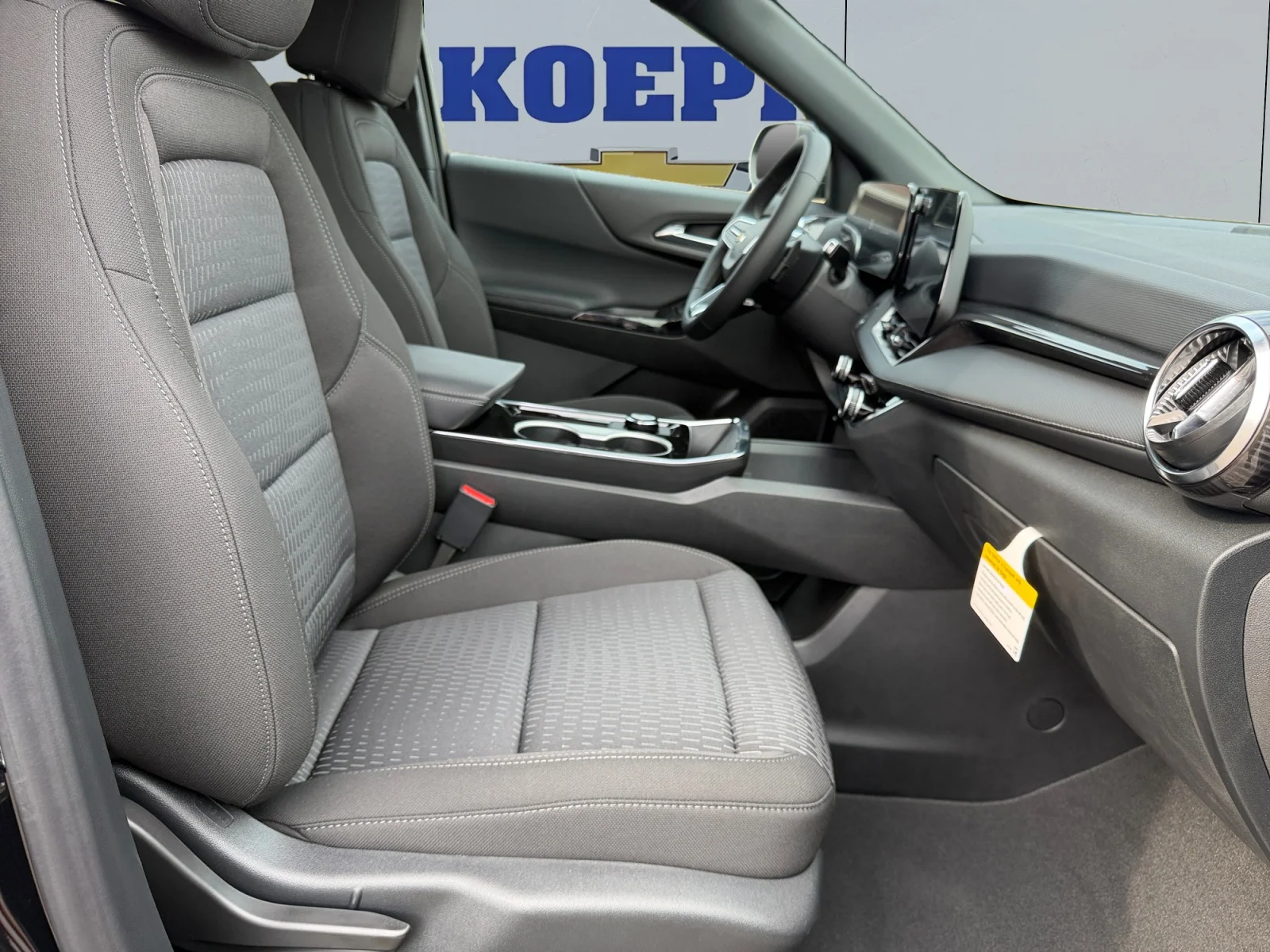 New 2027 Mosaic Black Metallic Chevrolet LT image 17