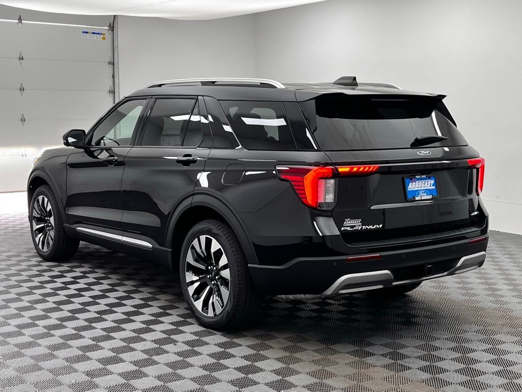 New 2026 Black Ford Platinum image 14