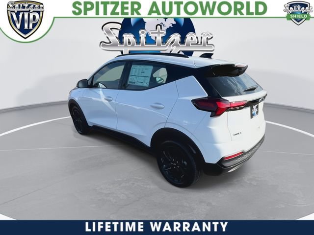 2027 Chevrolet Bolt RS - 5