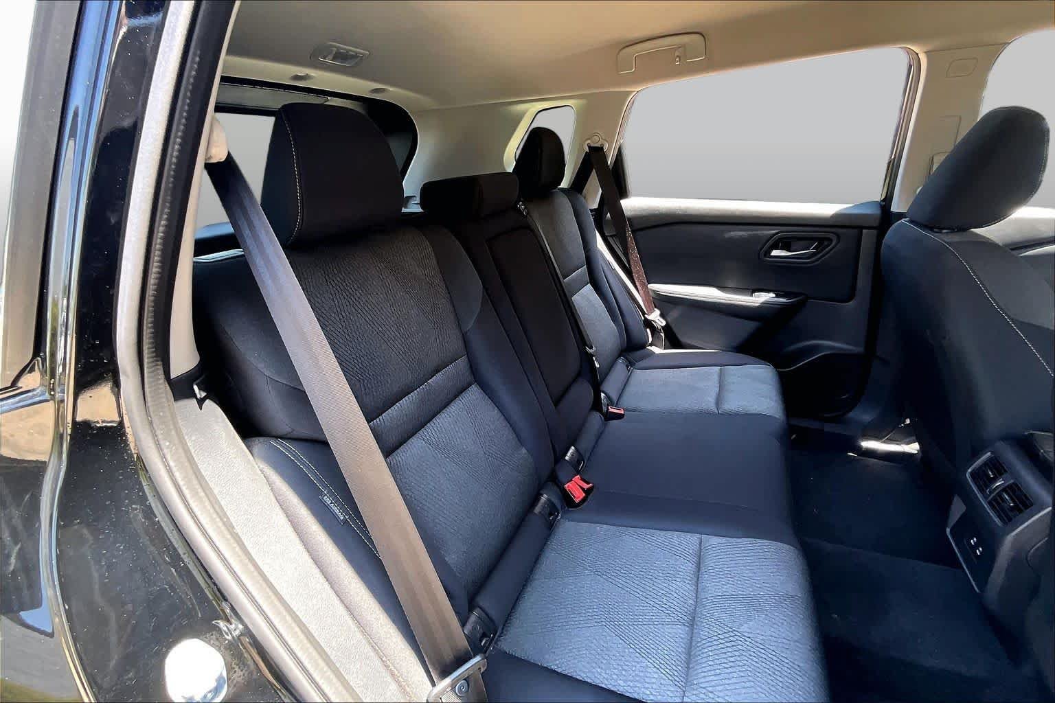 Used 2026 Super Black Nissan SV image 21