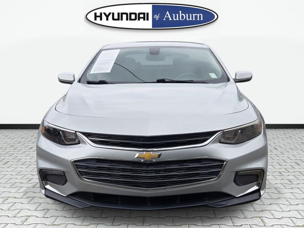 Used 2018 Silver Chevrolet LT image 12