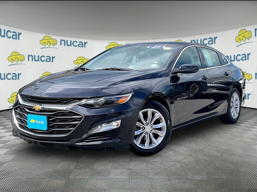 Used 2023 Gray Chevrolet LT image 3