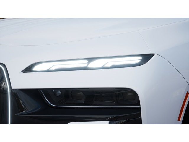 New 2026 Mineral White Metallic BMW 740i xDrive image 6
