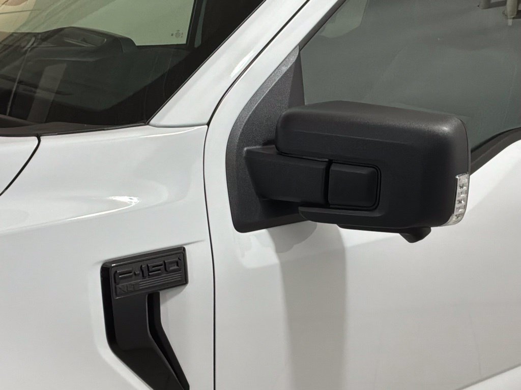 New 2026 Oxford White Ford XLT image 22