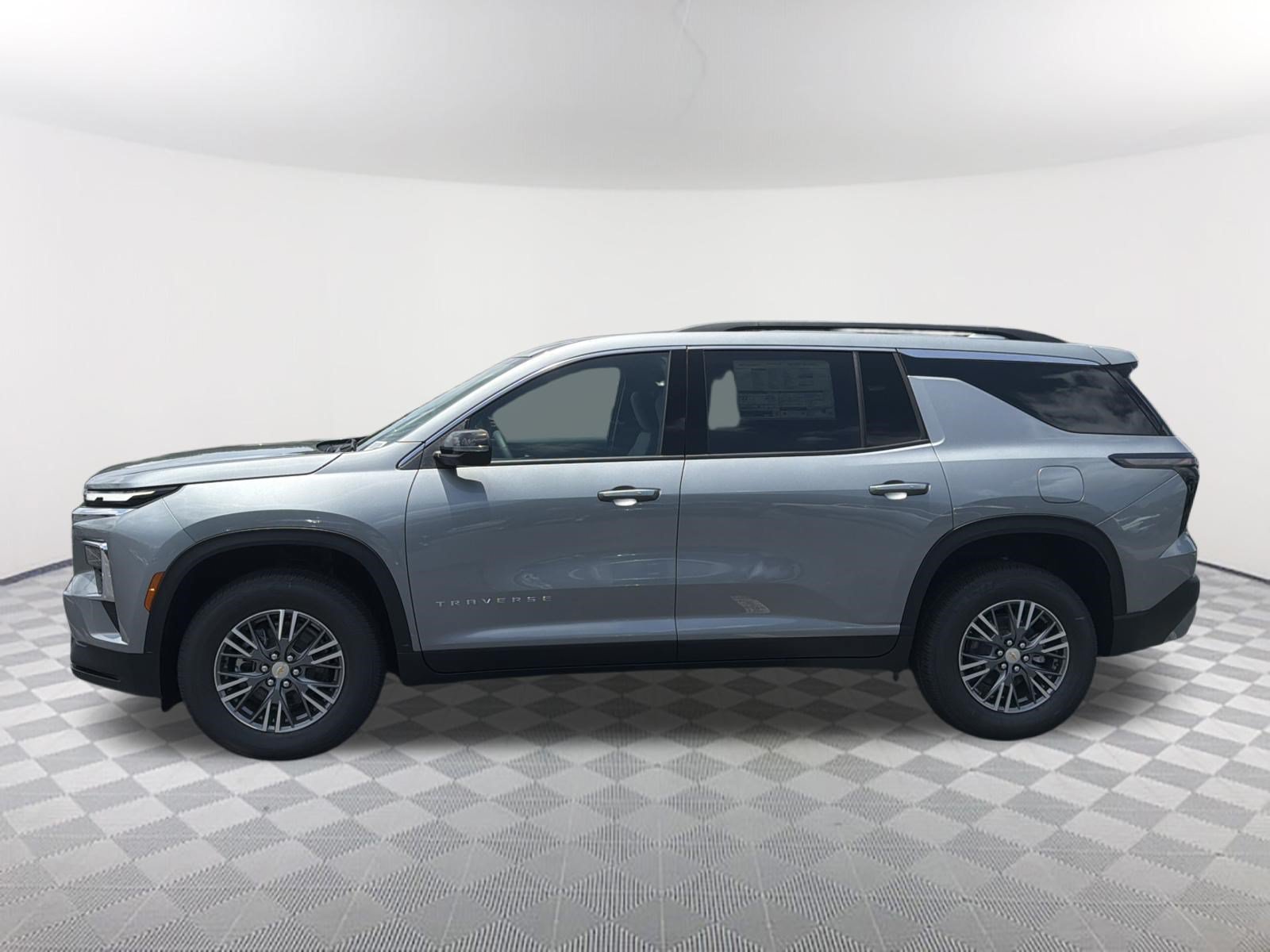 2026 Chevrolet Traverse LT - Photo 8