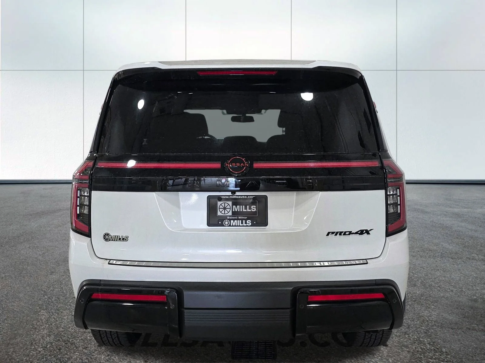 2026 Nissan Armada PRO-4X - Photo 5