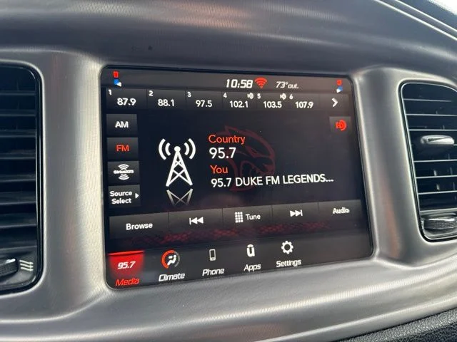 Used 2023 Red Dodge SXT image 18