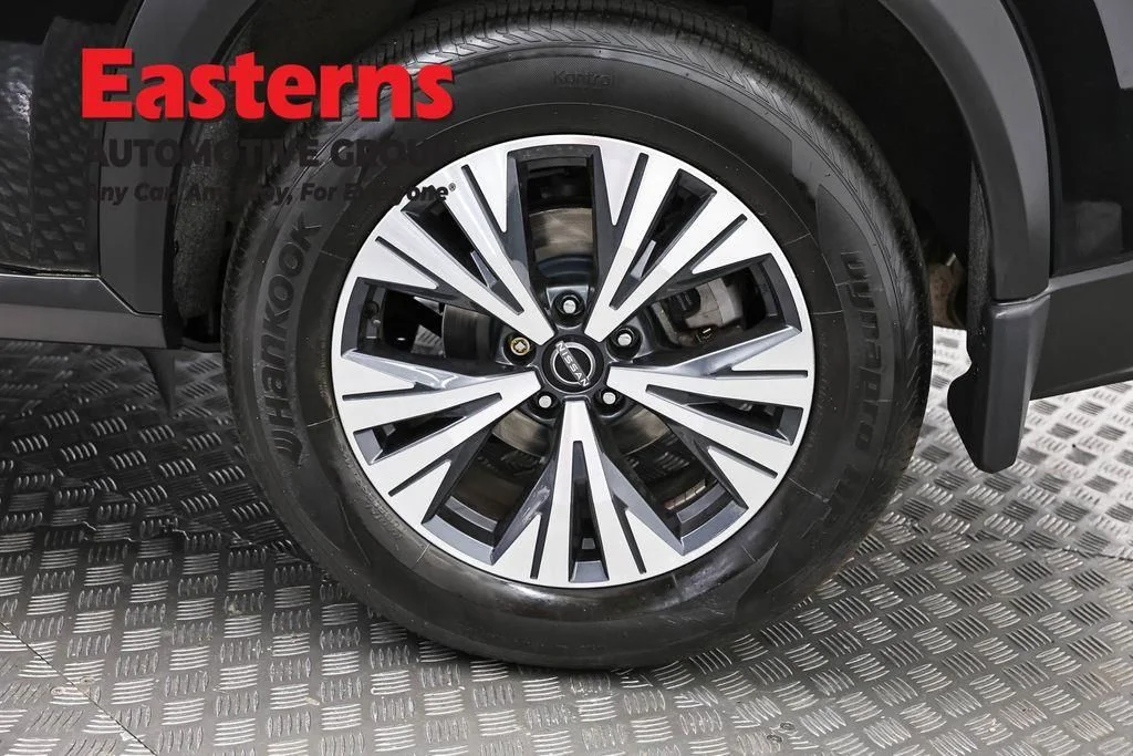Used 2023 Black Nissan SV image 35