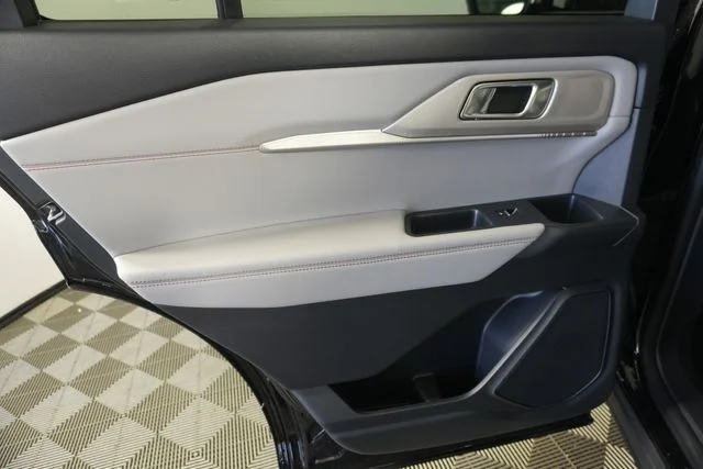 New 2026 Agate Black Metallic Ford Active image 27