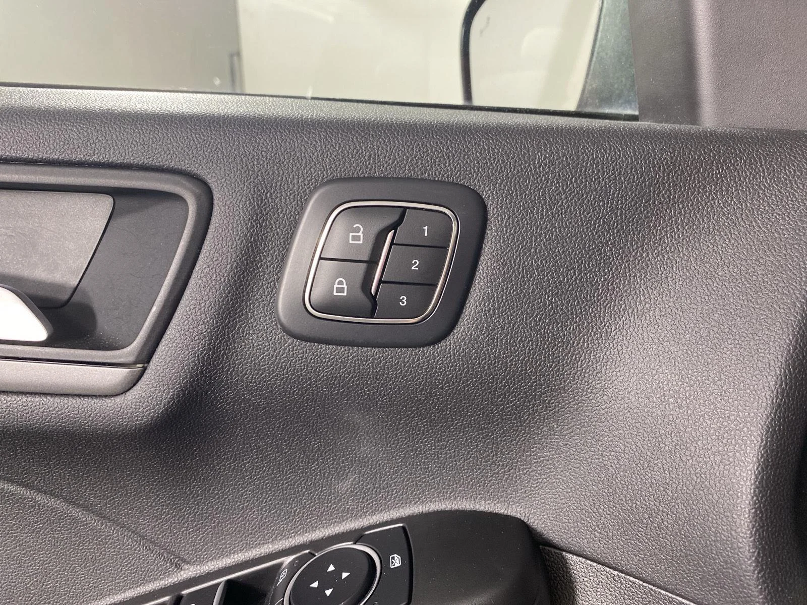 Used 2023 Vapor Blue Ford Active image 28