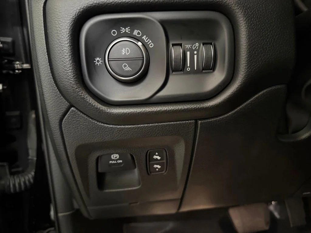 Used 2023 Black RAM Laramie image 45