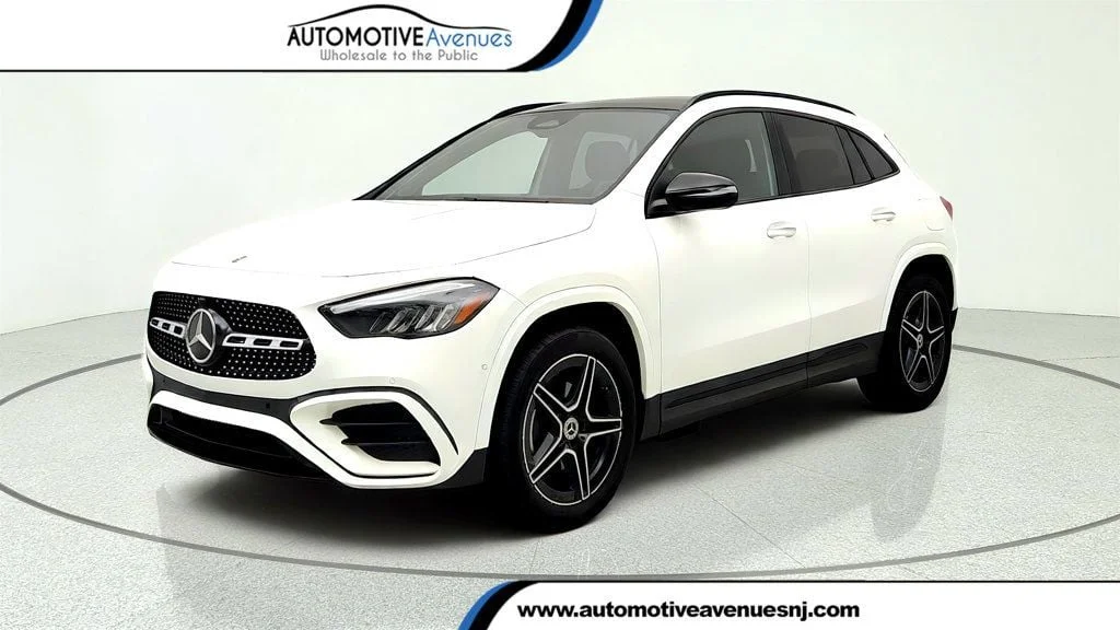 Used 2025 Polar White Mercedes-Benz GLA 250 4MATIC SUV w/ AMG® Night Pkg & Burmester Audio image 1