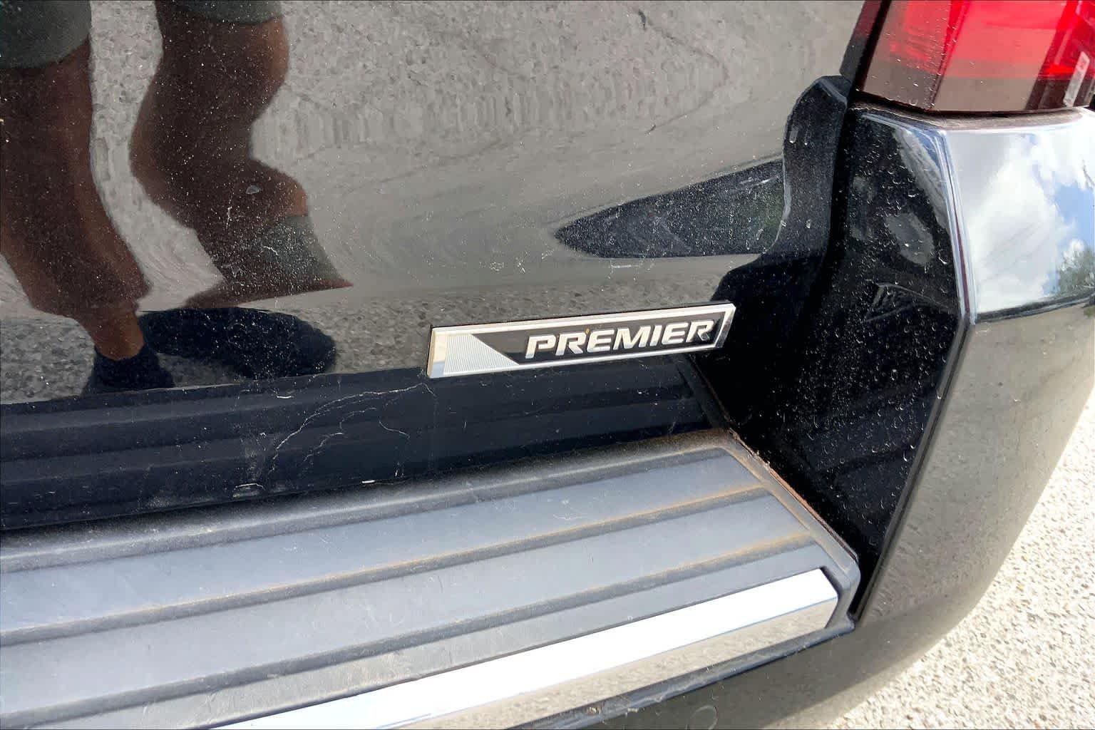 Used 2018 Black Chevrolet Premier image 10
