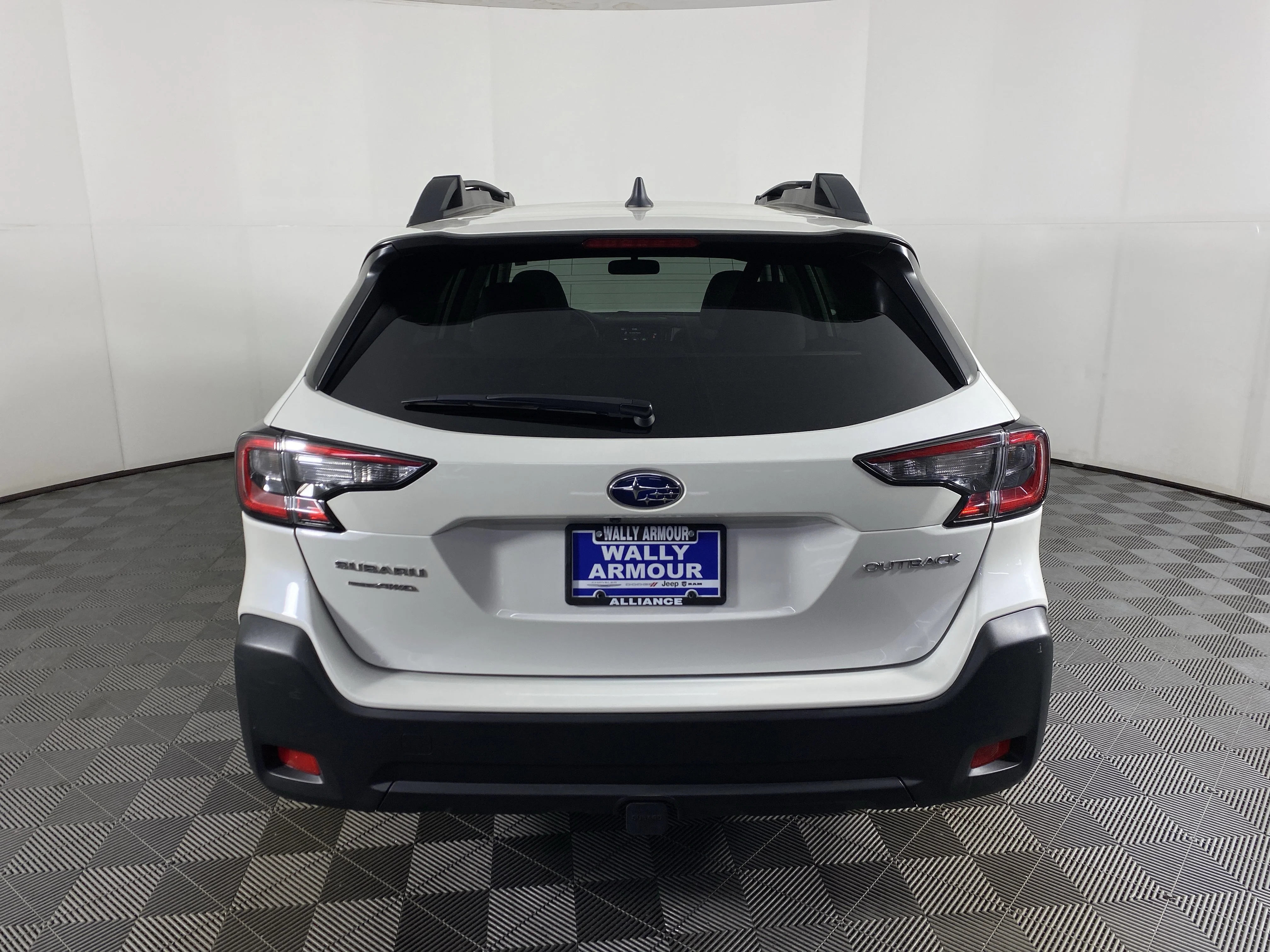 Used 2023 Crystal White Pearl Subaru Premium image 8