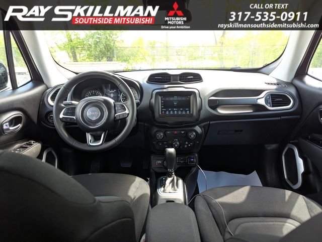 Used 2018 Black Jeep Latitude image 19