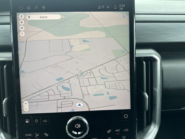 New 2026 Glacier White Tricoat GMC Elevation image 22
