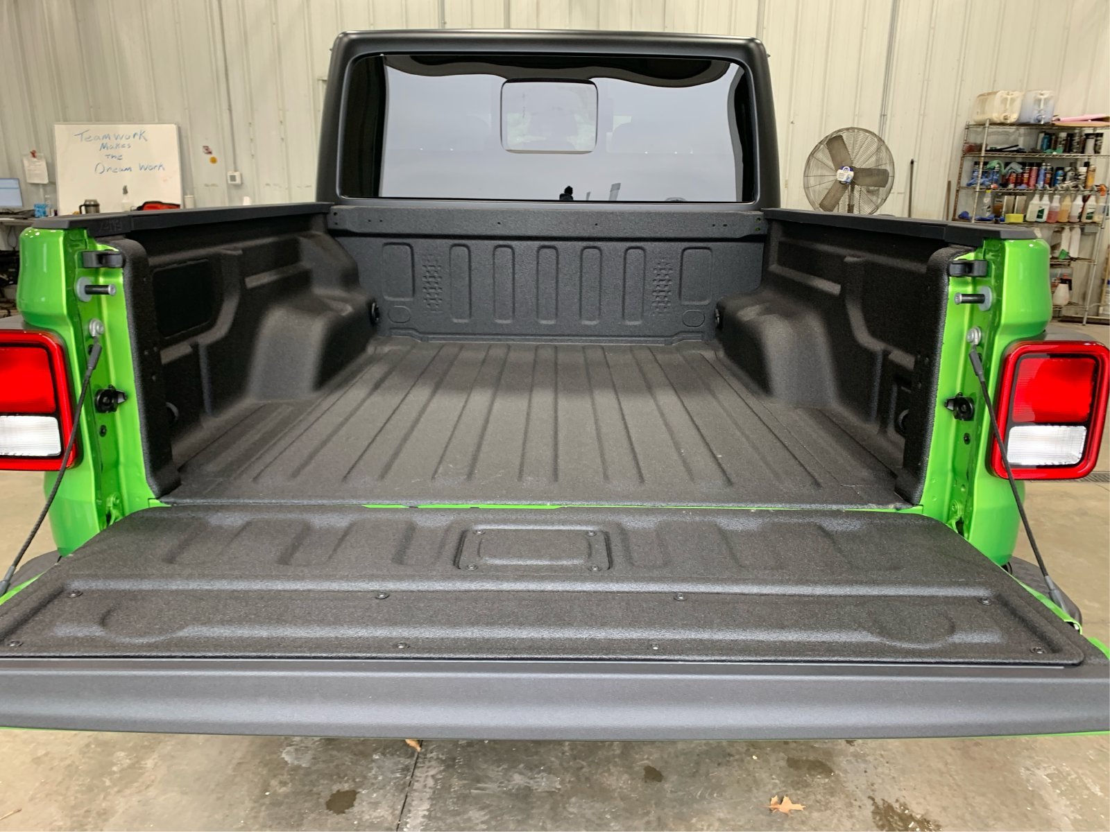 New 2026 Mojito Exterior Paint Jeep Sport S image 21