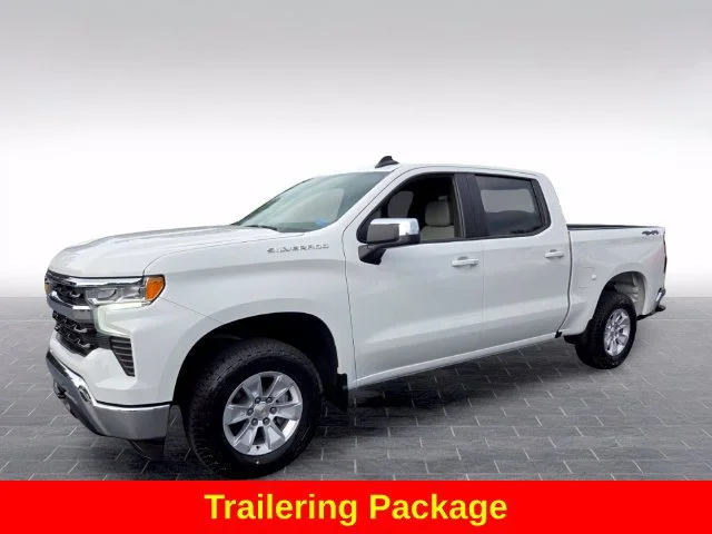 Used 2025 Summit White Chevrolet LT image 4