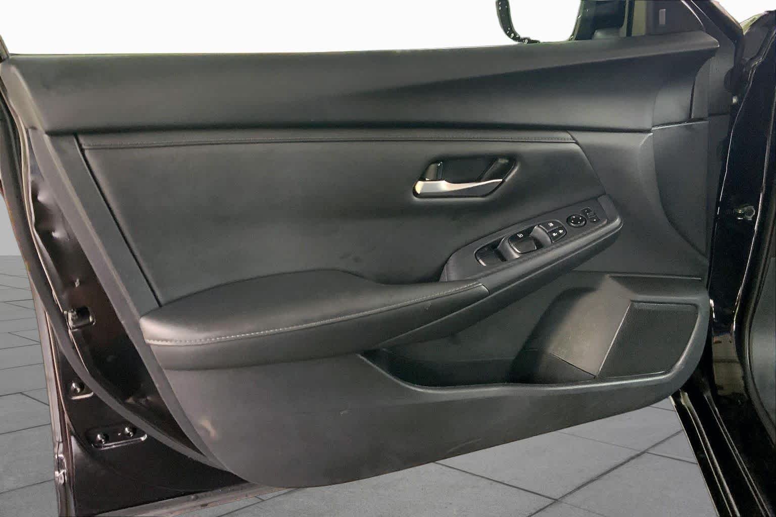 Used 2024 Super Black Nissan SV image 21