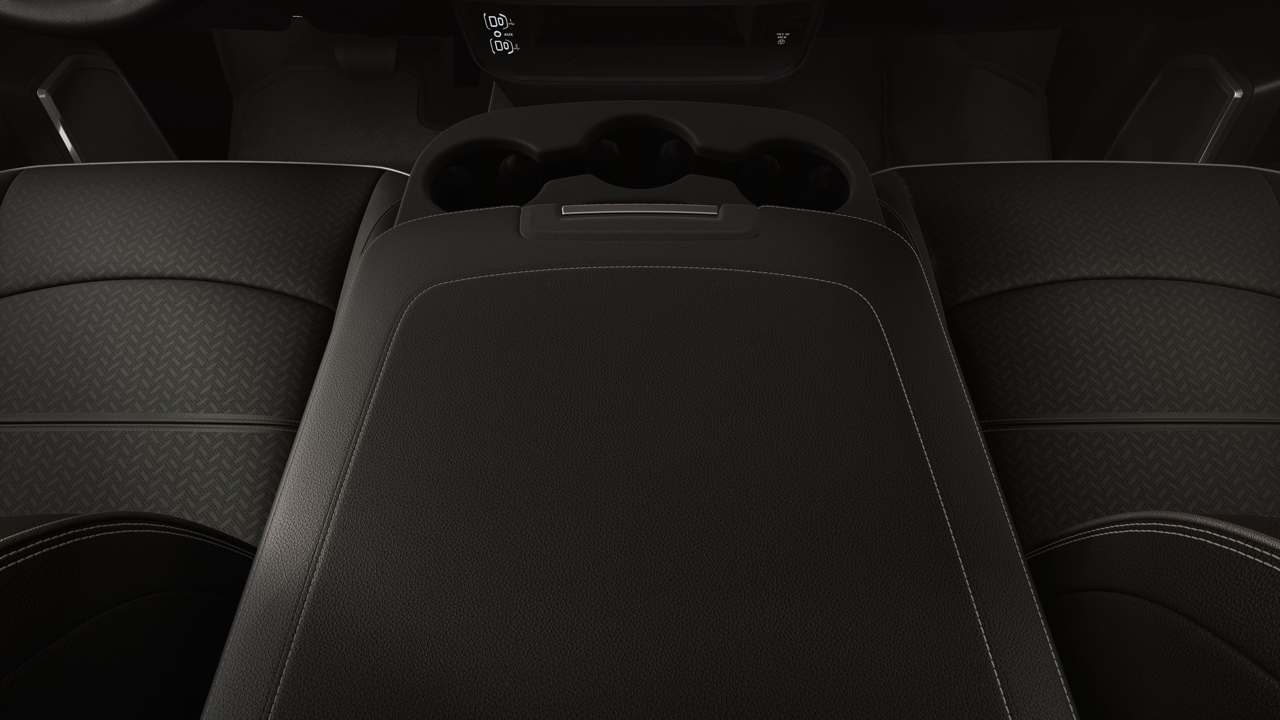 New 2026 Diamond Black Crystal Pearl-Coat Exterior Paint RAM LARAMIE image 4