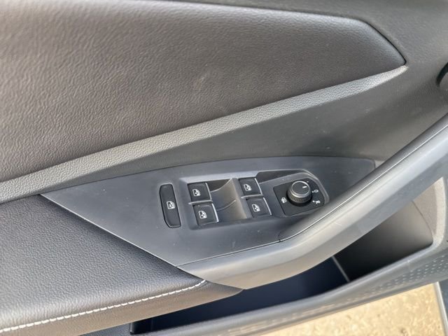 2026 Volkswagen Jetta Sport - Photo 24