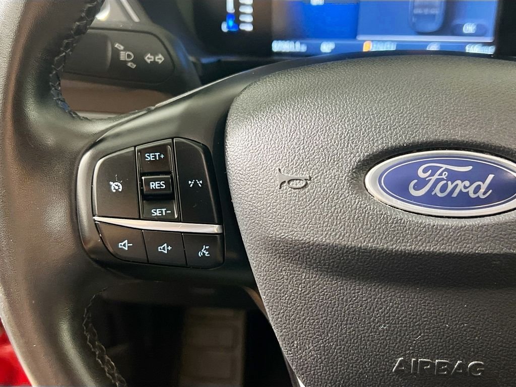 Used 2024 Red Ford Active image 8